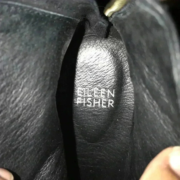 Eileen Fisher Peer Shadow Suede Bootie Size 6 - Picture 6 of 8